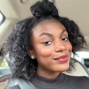 Meet your Posher, Jaz